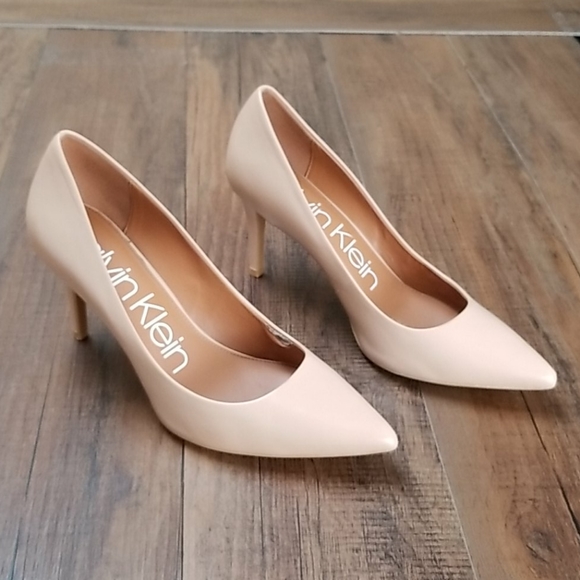 Calvin Klein Shoes - Calvin Klein Women's Gayle Pointed-Toe Pumps